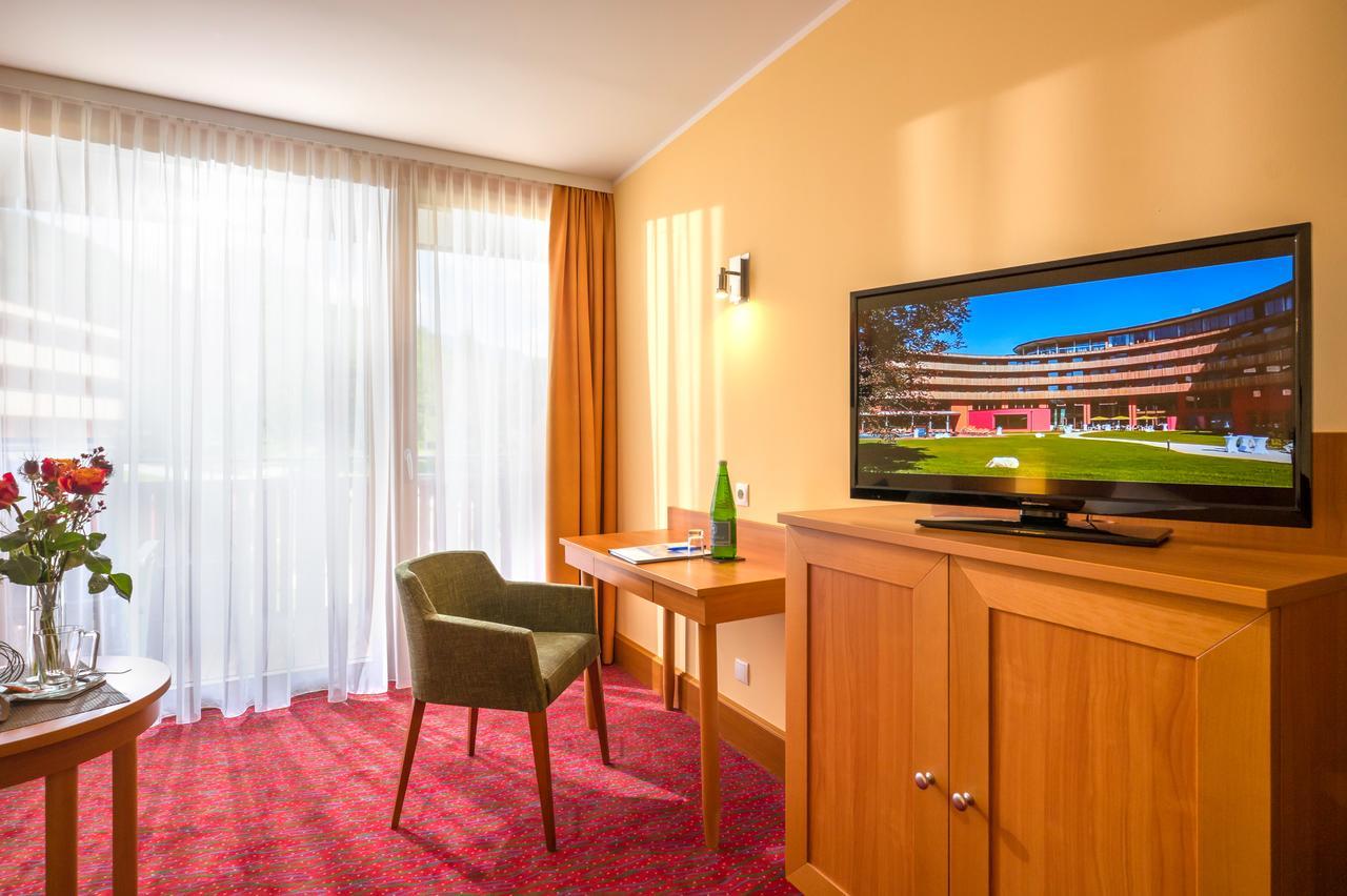 Vivea Gesundheitshotel Bad Goisern Luaran gambar